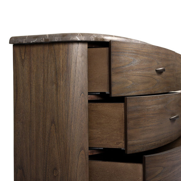 Tovae Dresser