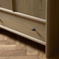 Analisa Armoire