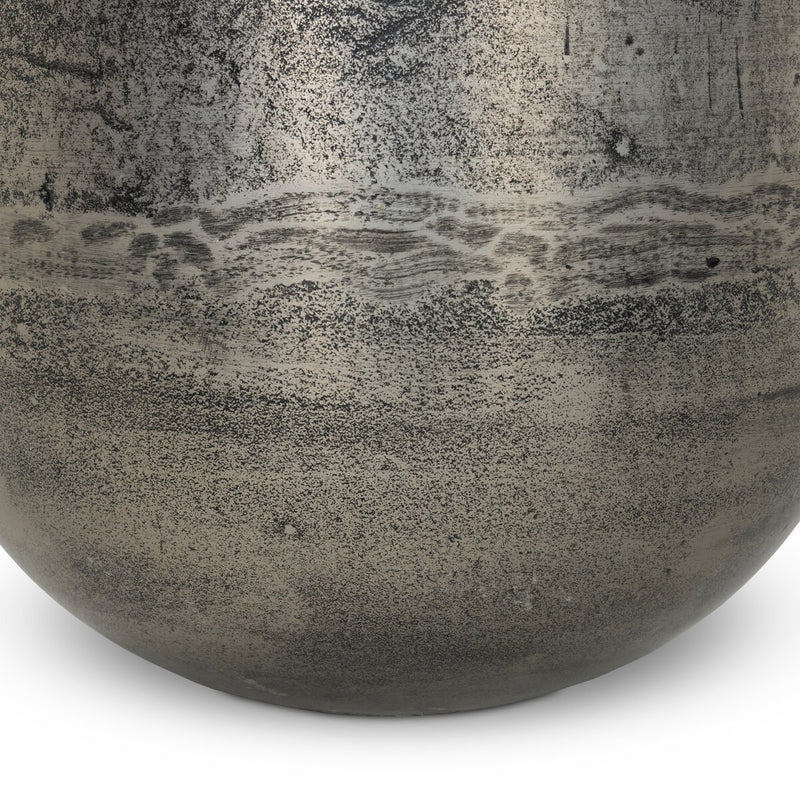 Zavia Metal Planter