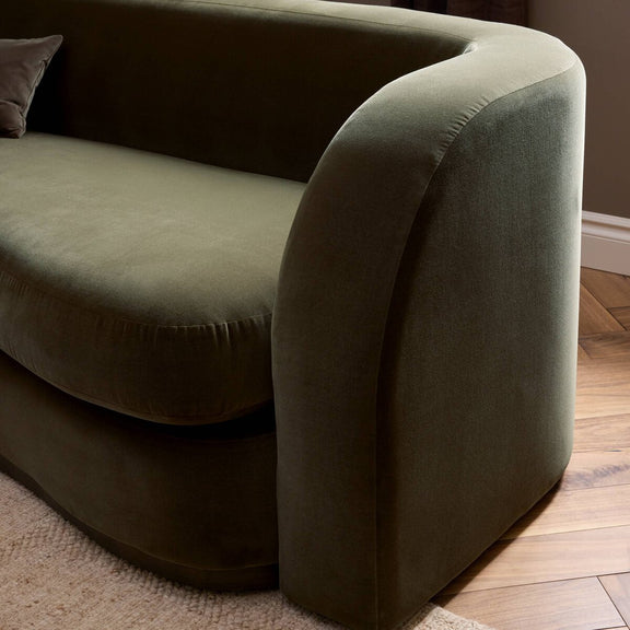 Lavera Sofa- 99"