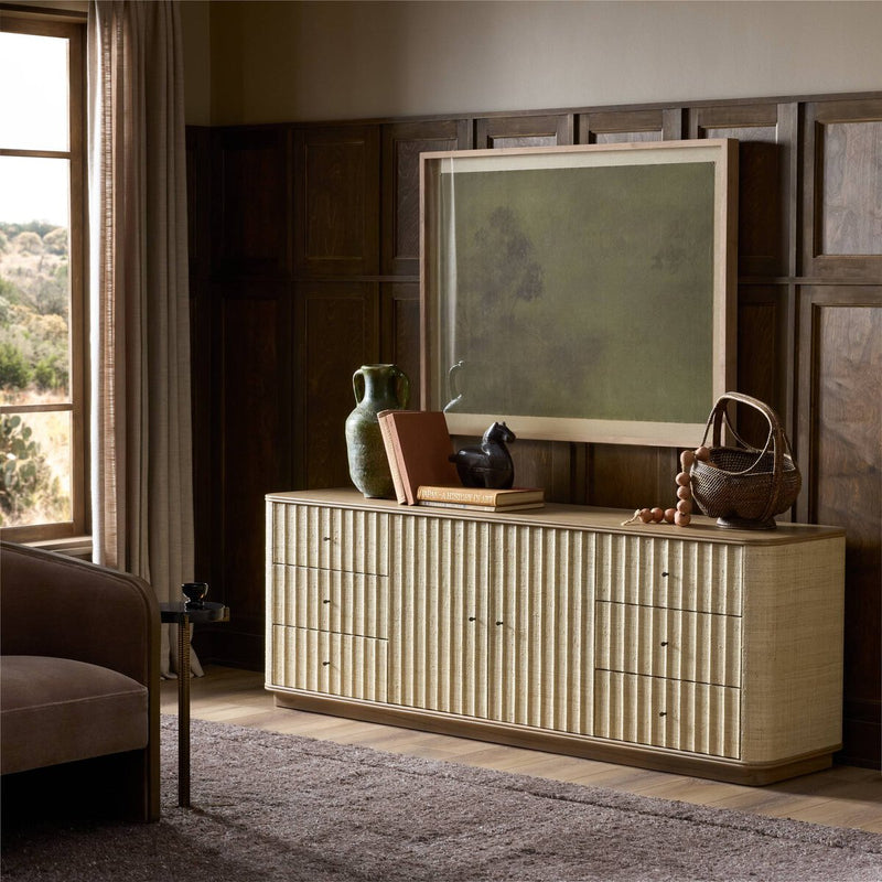 Meyer Media Console