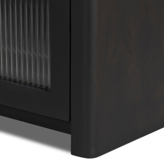 Santiago Bar Cabinet