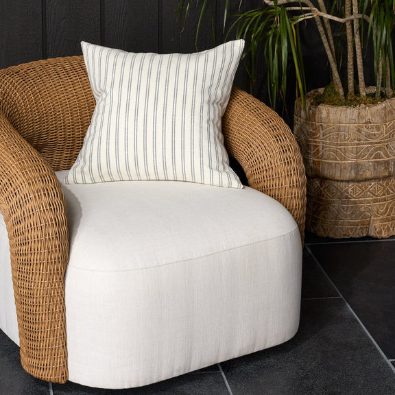Prague Outdoor Pillow - Dunlin Navy