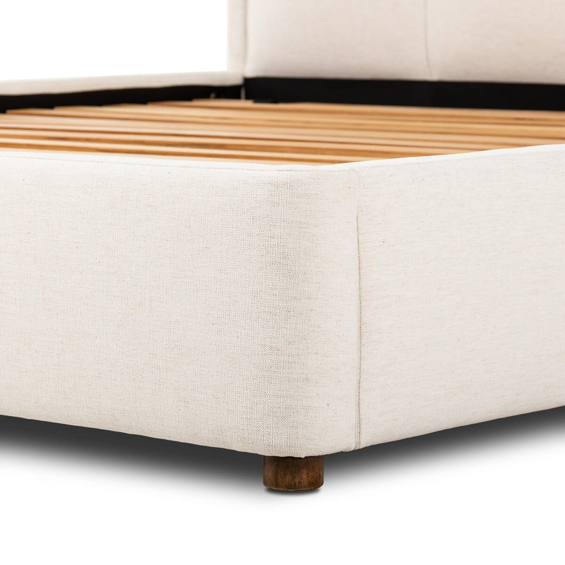 LIVI Bed - King