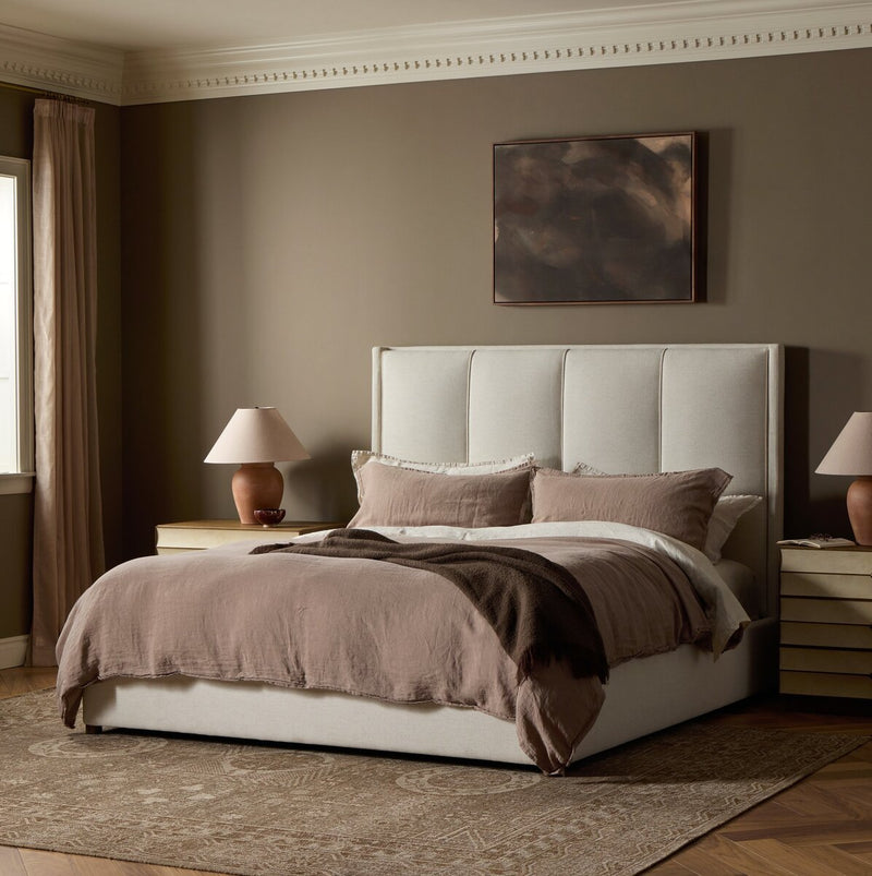 LIVI Bed - King