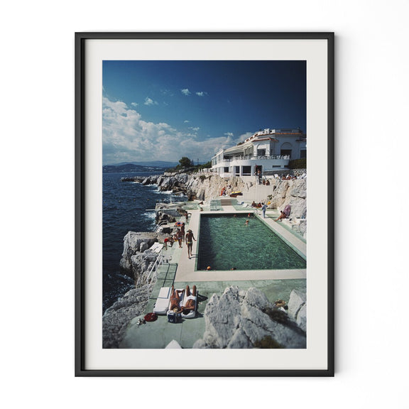 Hotel Du Cap Eden-Roc III by Slim Aarons - 36"X48"