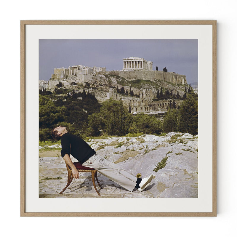 Civilized Snooze by Slim Aarons - 40"X40"