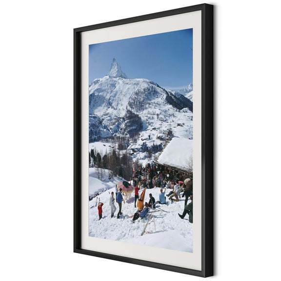 Zermatt Skiing by Slim Aarons - 36"X48"