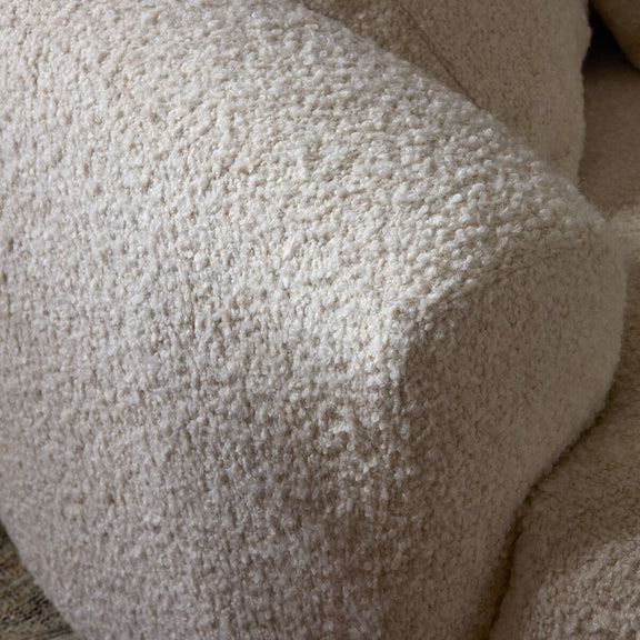 Lisa 5Pc Sectional - Gemena Cream