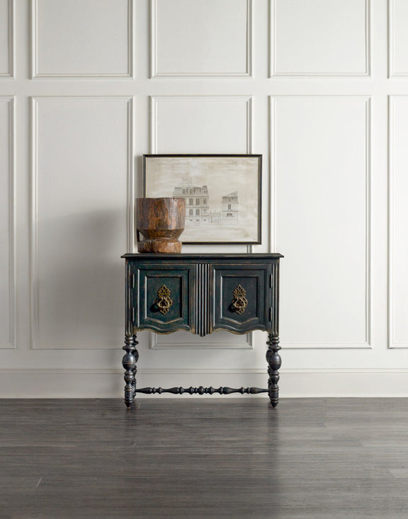 Gallery Chest