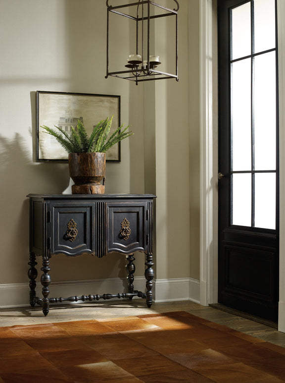 Gallery Chest