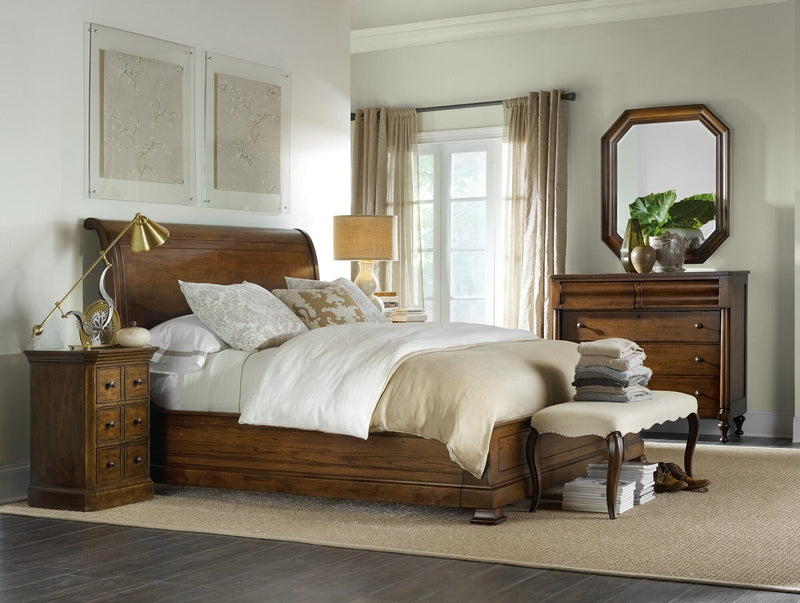 Archivist Sleigh Bed withLow Footboard