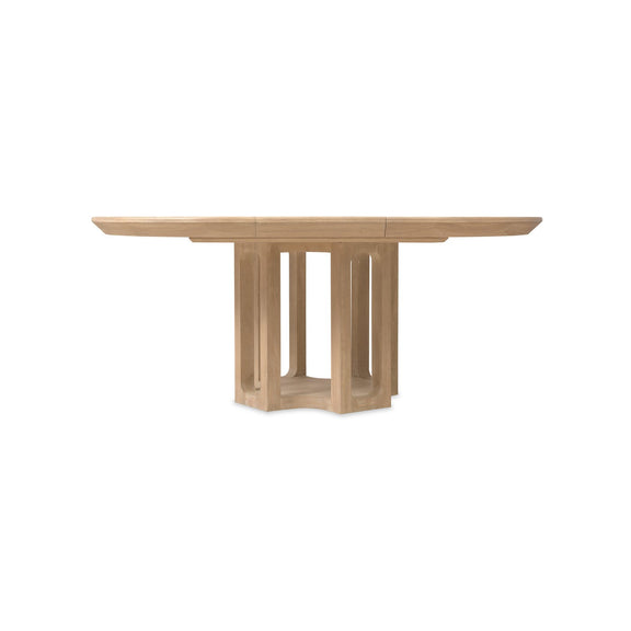 Banyon Bay Round Dining Table with One 18-inch Leaf