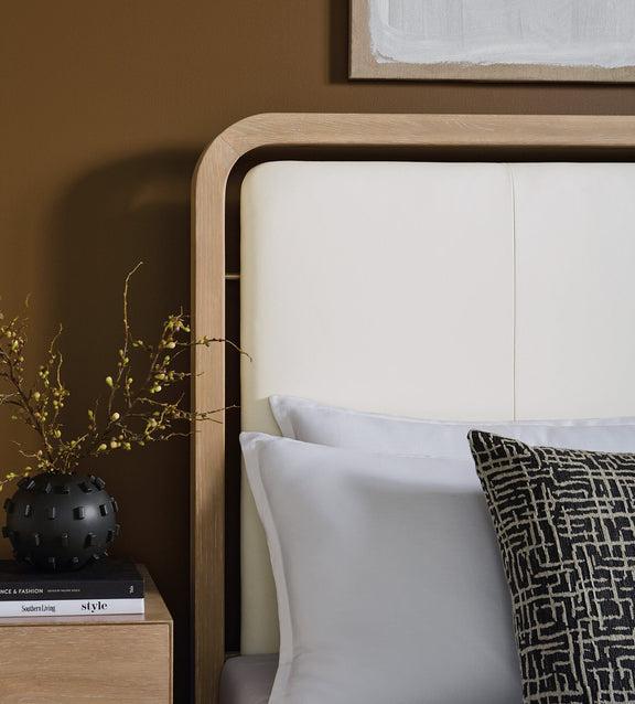 Banyon Bay Panel Bed