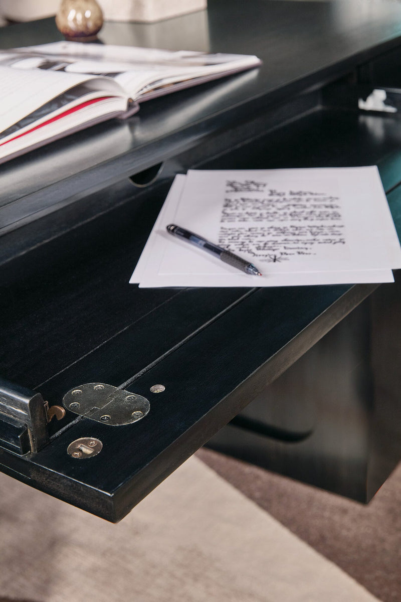 Kenzo Lift Adjustable-Height Desk
