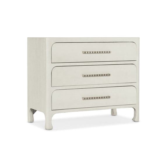 Serenity Cruiser Accent Chest - Sand Dollar