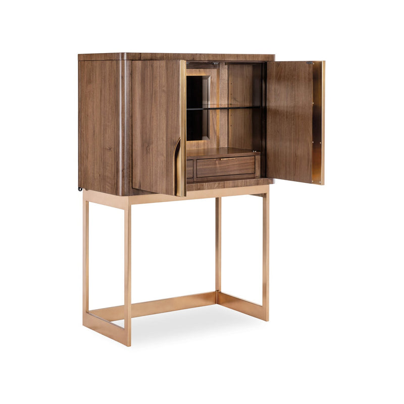 Eleana Bar on Stand
