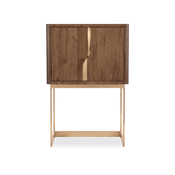 Eleana Bar on Stand