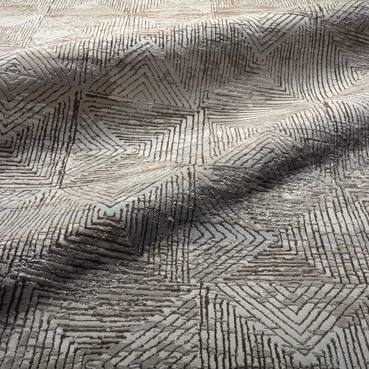 Eshe Rug in Walnut