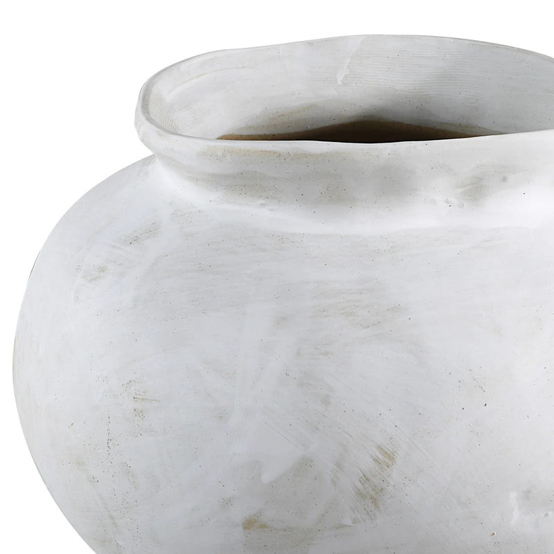 Elia Vase