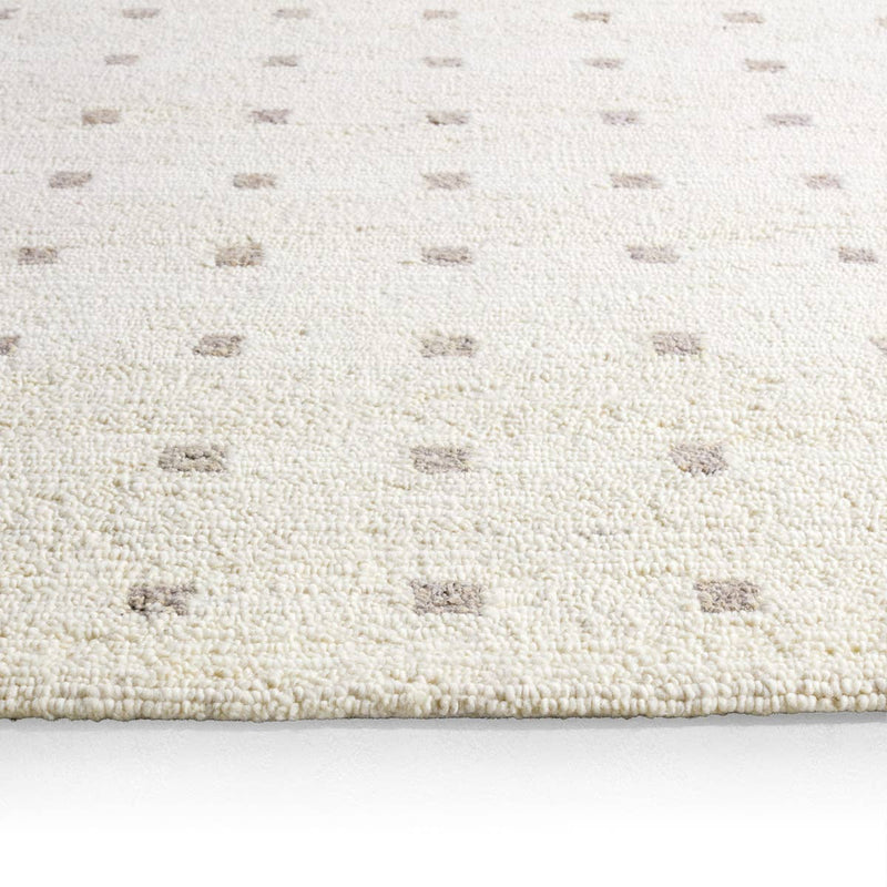 Jinni Rug in Warm Apricot