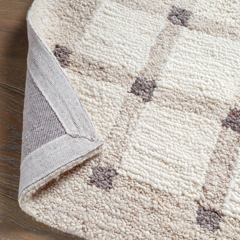 Hildie Rug in Warm Apricot