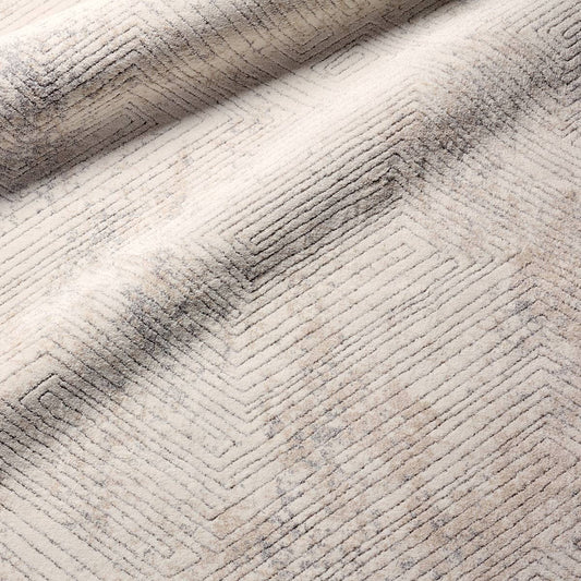 Natrix Rug in Light