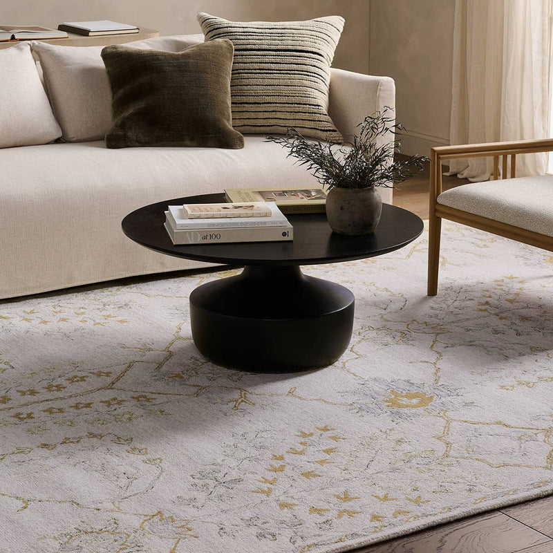 Saige Rug in Almost Mauve