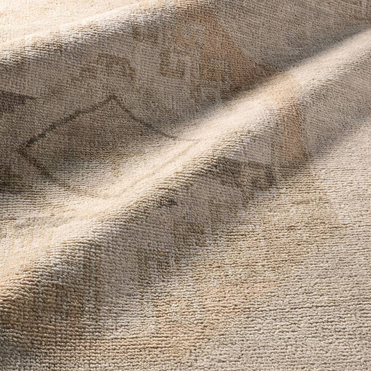 Vashti Rug in Moonlight
