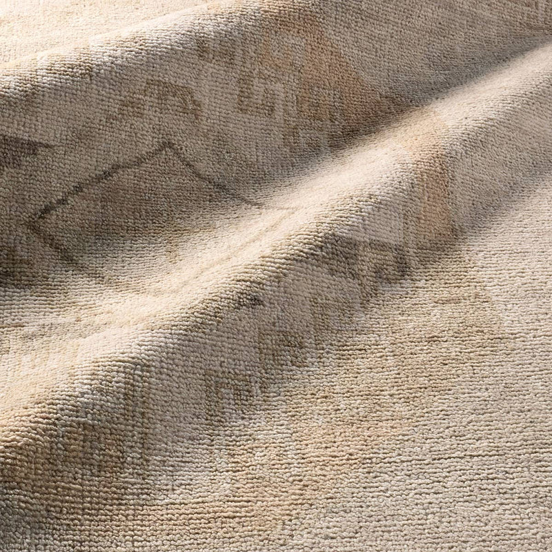 Vashti Rug in Moonlight