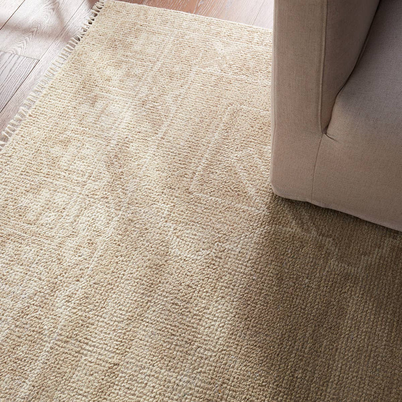 Mihail Rug in Nomad