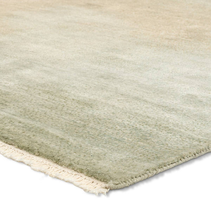 Zeenoth Rug in Tidal Foam