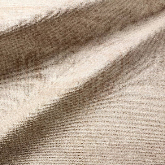 Cuore Rug in Curds Whey