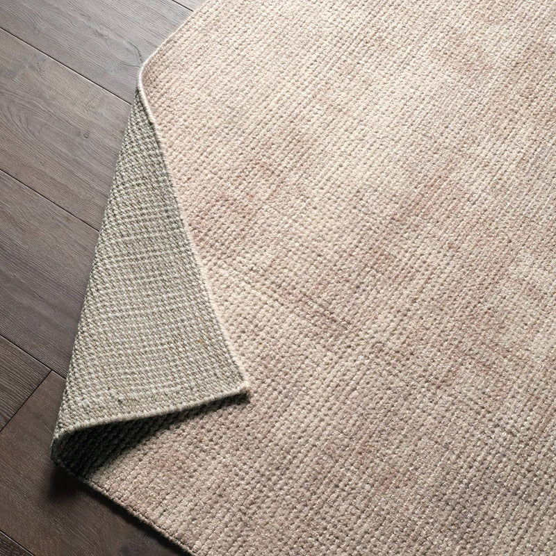 Cuore Rug in Curds Whey