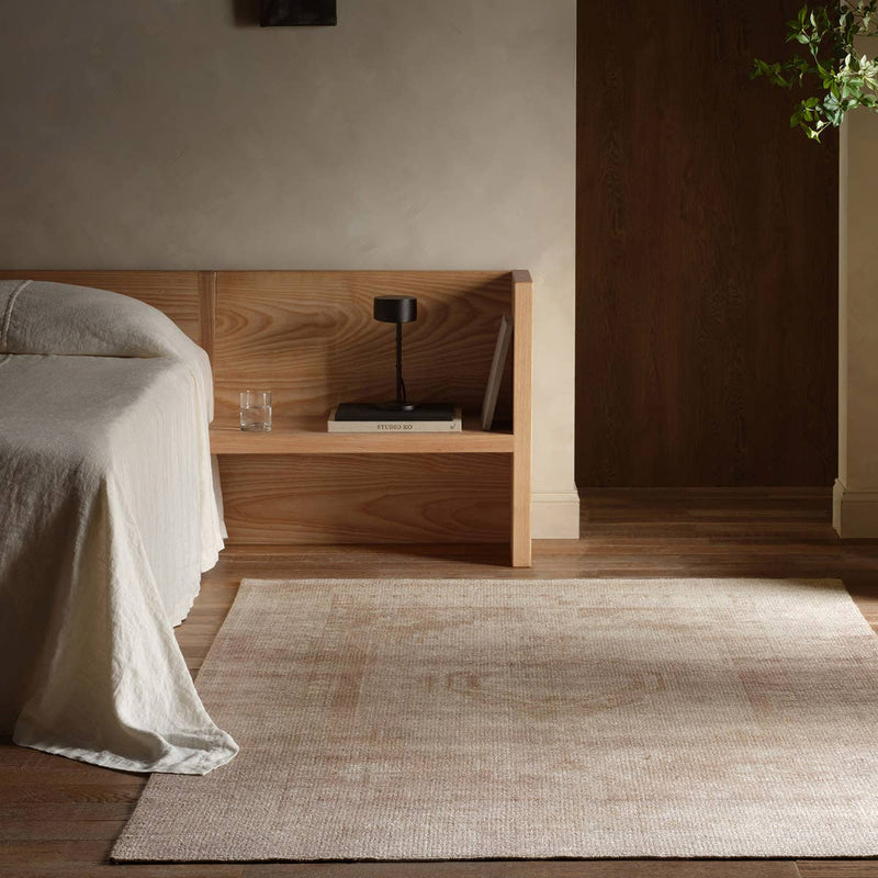 Cuore Rug in Curds Whey